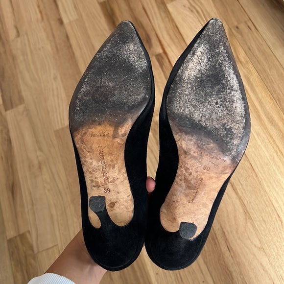 Manolo Blahnik BB 90 Suede Pumps - Black 39 - Picture 9 of 9